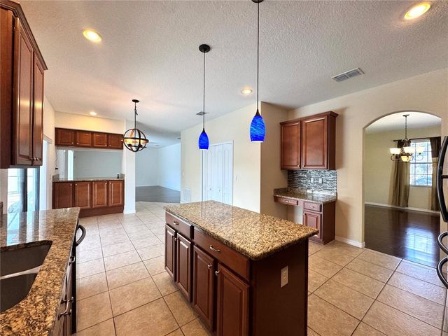 2890 SPRING BREEZE WAY, Kissimmee, FL 34744