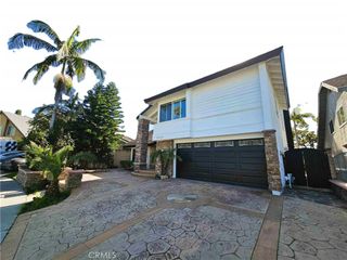 25496 Coral Wood Drive, Lake Forest, CA 92630