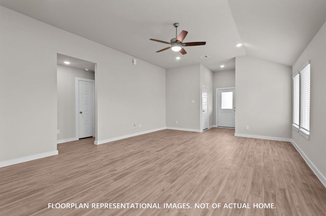 31015 Newcomb Landing Lane, Waller, TX 77484