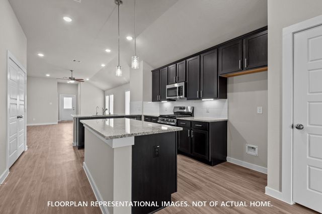 31015 Newcomb Landing Lane, Waller, TX 77484