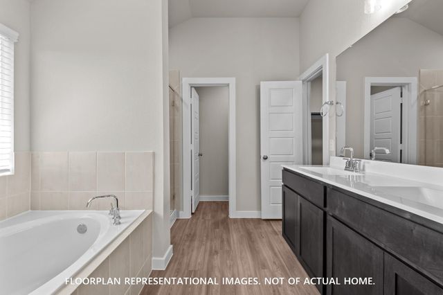 31015 Newcomb Landing Lane, Waller, TX 77484