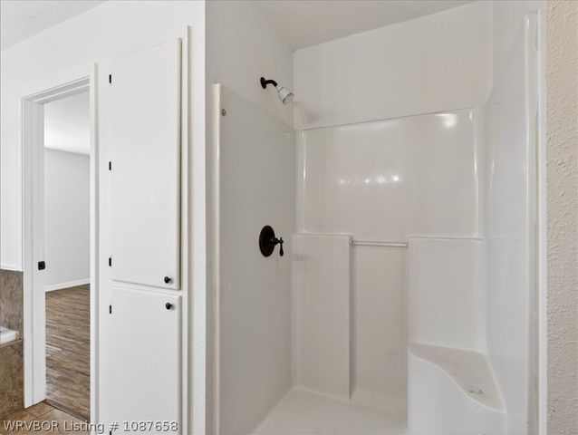 690 Reaves Avenue, Pocola, OK 74902