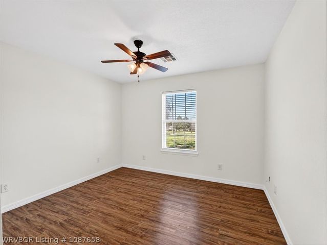 690 Reaves Avenue, Pocola, OK 74902