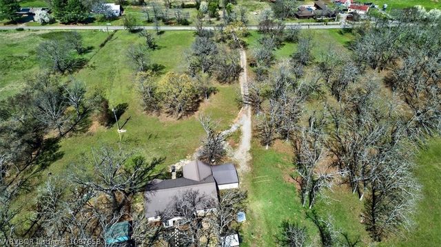 690 Reaves Avenue, Pocola, OK 74902