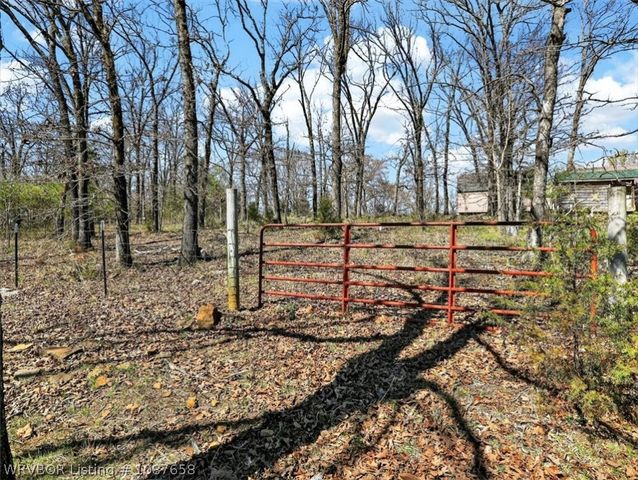 690 Reaves Avenue, Pocola, OK 74902