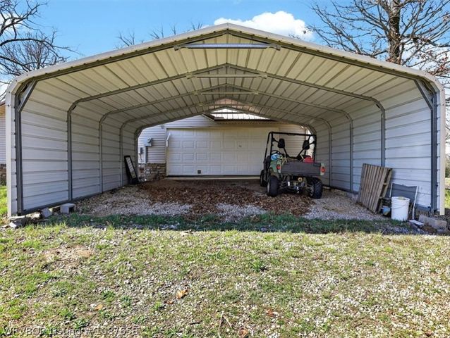 690 Reaves Avenue, Pocola, OK 74902