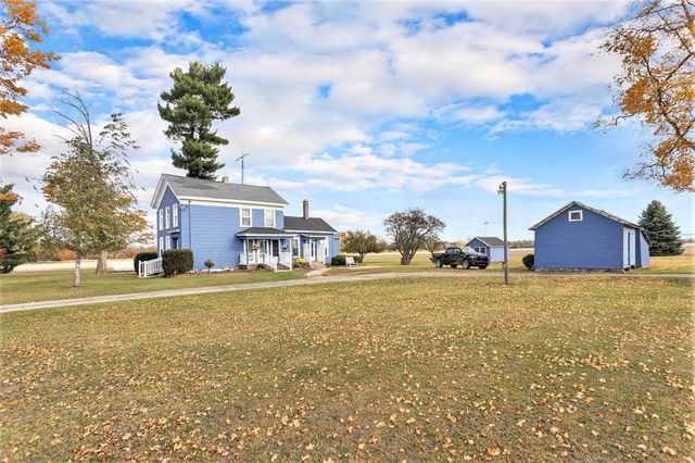 55637 Bennett Road, Leonidas Twp, MI 49066