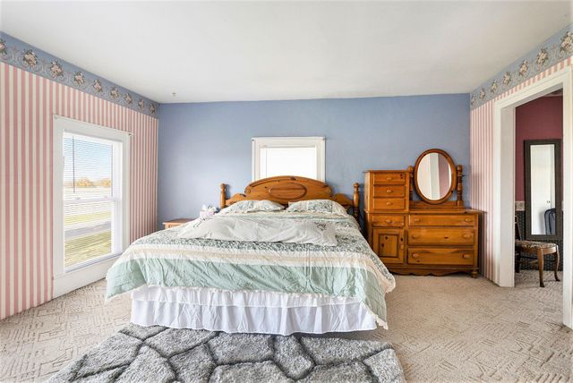 55637 Bennett Road, Leonidas Twp, MI 49066