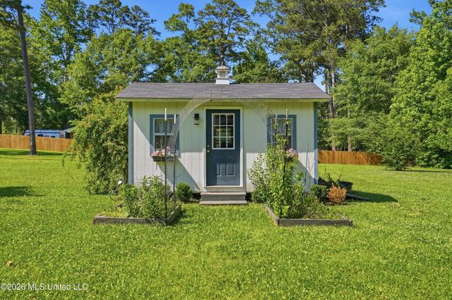 100 City Limits Road, Brandon, MS 39042