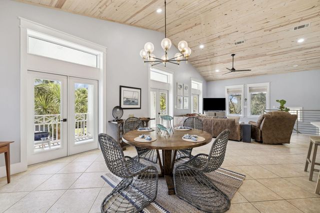 86 Bullard Road, Santa Rosa Beach, FL 32459