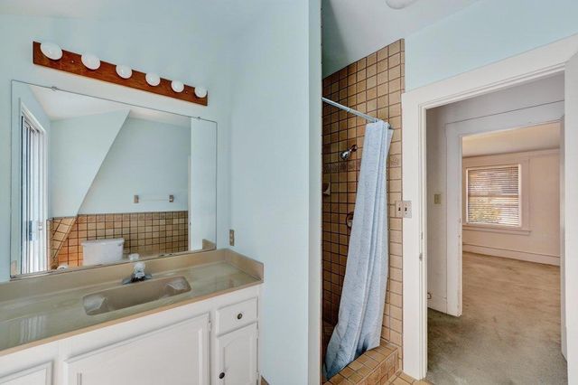 911 King Street, Santa Cruz, CA 95060
