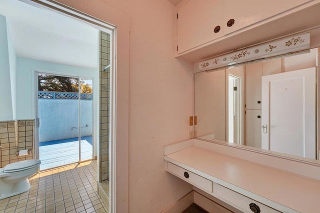 911 King Street, Santa Cruz, CA 95060