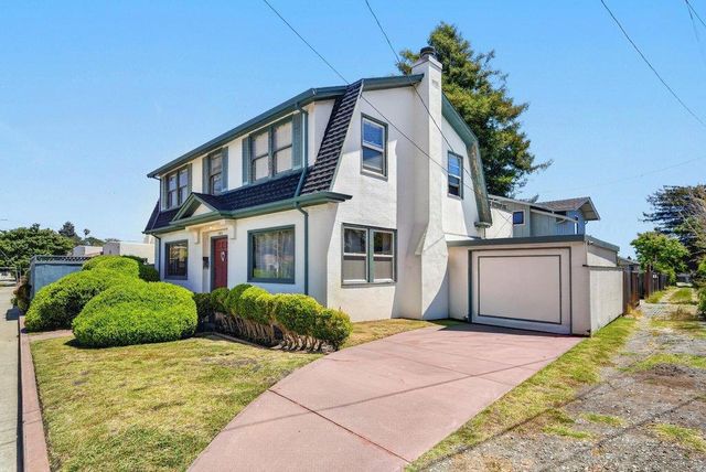 911 King Street, Santa Cruz, CA 95060