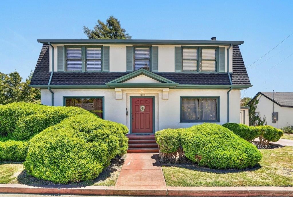 911 King Street, Santa Cruz, CA 95060