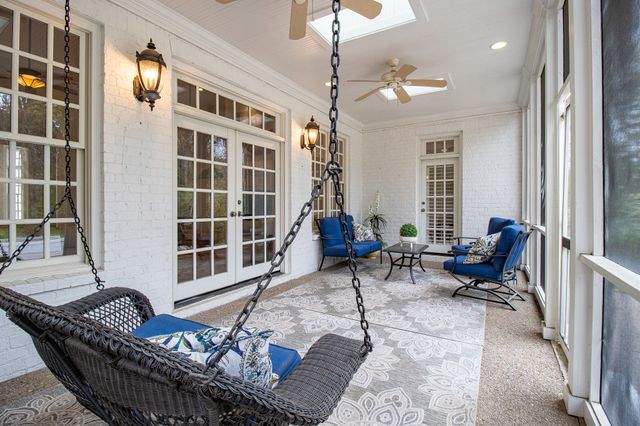 11 Bancroft Pl, Nashville, TN 37215