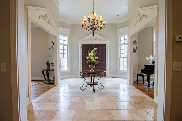11 Bancroft Pl, Nashville, TN 37215