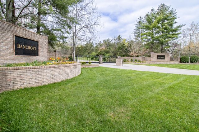11 Bancroft Pl, Nashville, TN 37215
