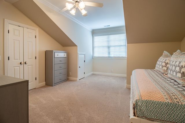 11 Bancroft Pl, Nashville, TN 37215