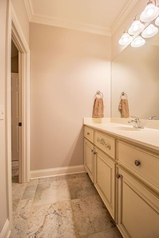 11 Bancroft Pl, Nashville, TN 37215