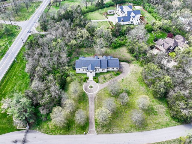 11 Bancroft Pl, Nashville, TN 37215