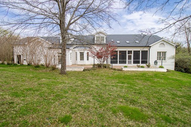 11 Bancroft Pl, Nashville, TN 37215