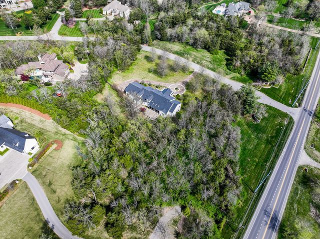 11 Bancroft Pl, Nashville, TN 37215