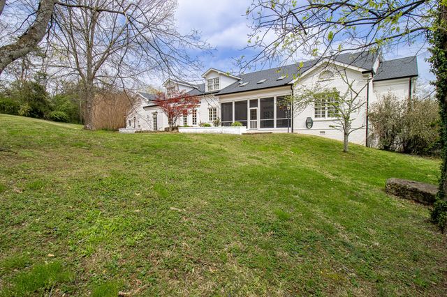 11 Bancroft Pl, Nashville, TN 37215