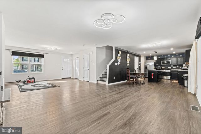 163 CISELEY DR, Sicklerville, NJ 08081