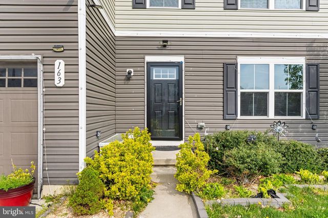 163 CISELEY DR, Sicklerville, NJ 08081