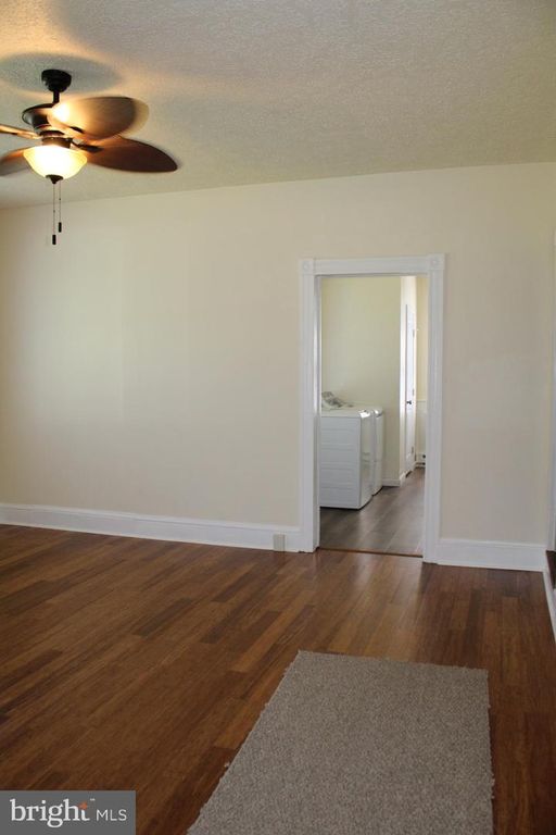 Image 20 of property listing at 215-217 E OFFUTT ST, Cumberland, MD 21502