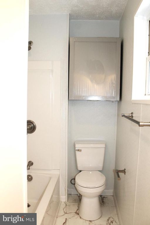 Image 45 of property listing at 215-217 E OFFUTT ST, Cumberland, MD 21502