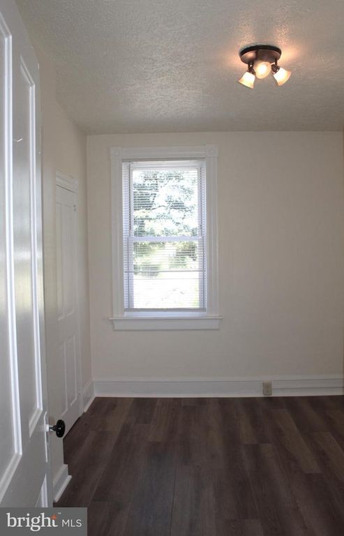 Image 49 of property listing at 215-217 E OFFUTT ST, Cumberland, MD 21502