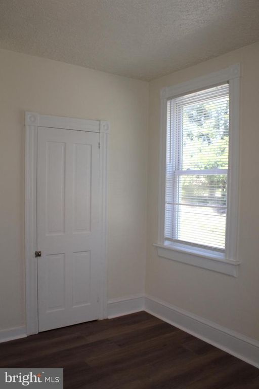 Image 50 of property listing at 215-217 E OFFUTT ST, Cumberland, MD 21502