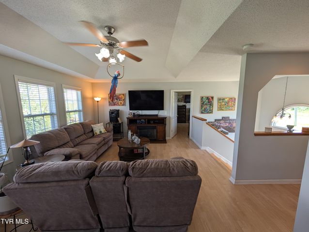 1222 Bowmantown Road, Limestone, TN 37681