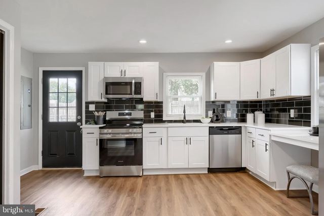 20 TRANSVERSE AVE, Baltimore, MD 21220