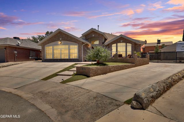 1404 ADOLPH CARSON Place, El Paso, TX 79936