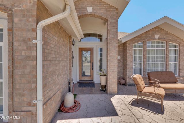 1404 ADOLPH CARSON Place, El Paso, TX 79936