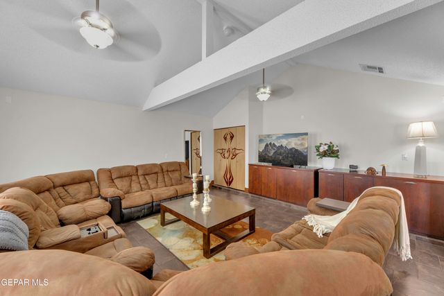 1404 ADOLPH CARSON Place, El Paso, TX 79936