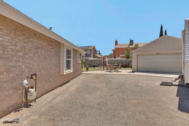 1404 ADOLPH CARSON Place, El Paso, TX 79936
