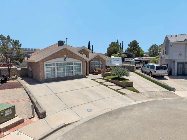 1404 ADOLPH CARSON Place, El Paso, TX 79936