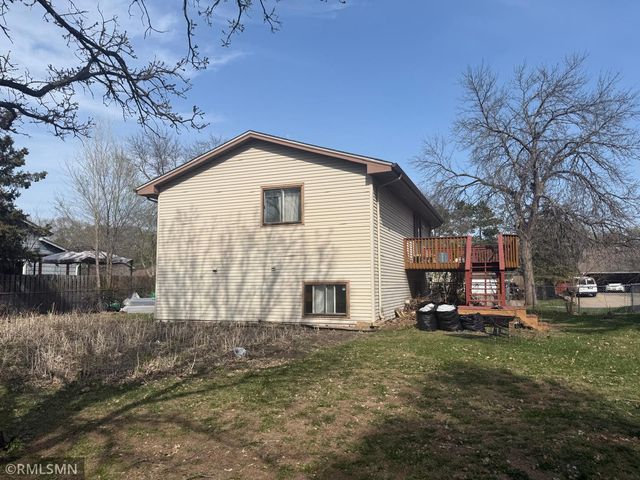 7717 Bryant Avenue N, Brooklyn Park, MN 55444