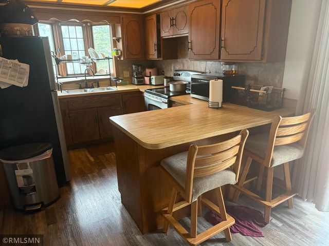 7717 Bryant Avenue N, Brooklyn Park, MN 55444