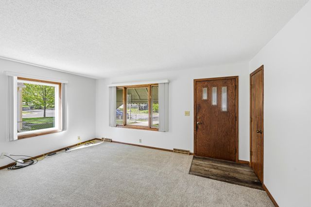 3059 Utah Avenue S, Saint Louis Park, MN 55426