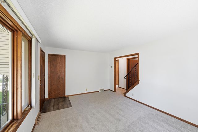 3059 Utah Avenue S, Saint Louis Park, MN 55426