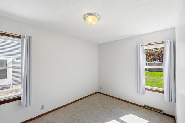 3059 Utah Avenue S, Saint Louis Park, MN 55426