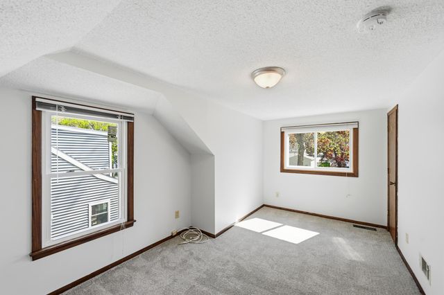 3059 Utah Avenue S, Saint Louis Park, MN 55426