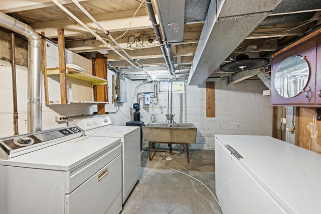 3059 Utah Avenue S, Saint Louis Park, MN 55426