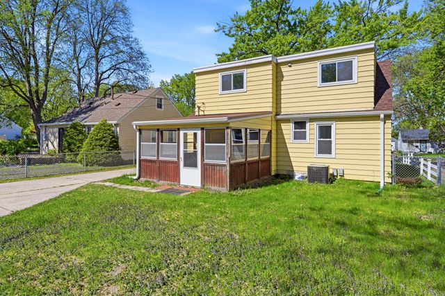 3059 Utah Avenue S, Saint Louis Park, MN 55426