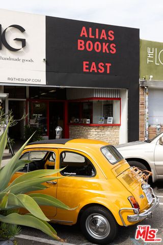 4288 Perlita Avenue, Los Angeles, CA 90039