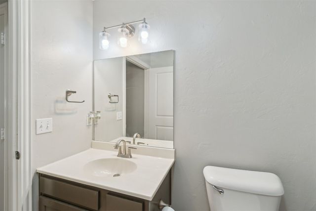 717 S Geronimo Lane, Pauls Valley, OK 73075